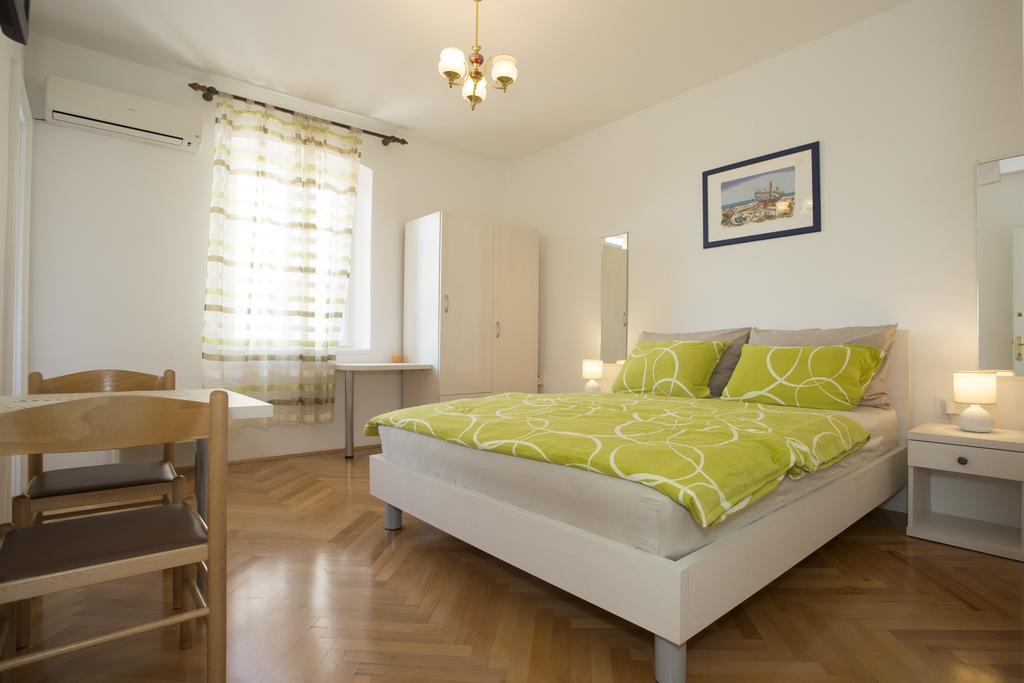 Dalmatian House Hotel สปลิท ภายนอก รูปภาพ