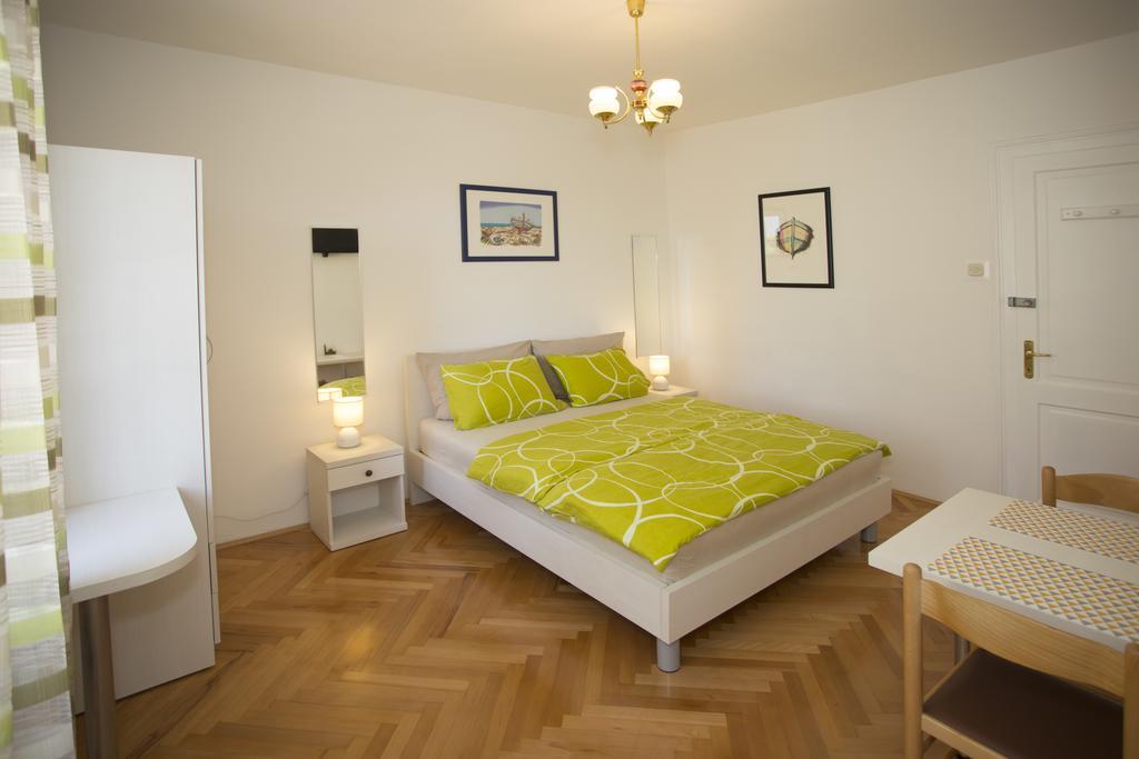 Dalmatian House Hotel สปลิท ภายนอก รูปภาพ